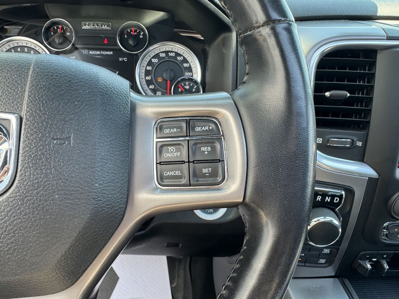2023 Ram 1500 Classic Grey Saint-Eustache - photo #15