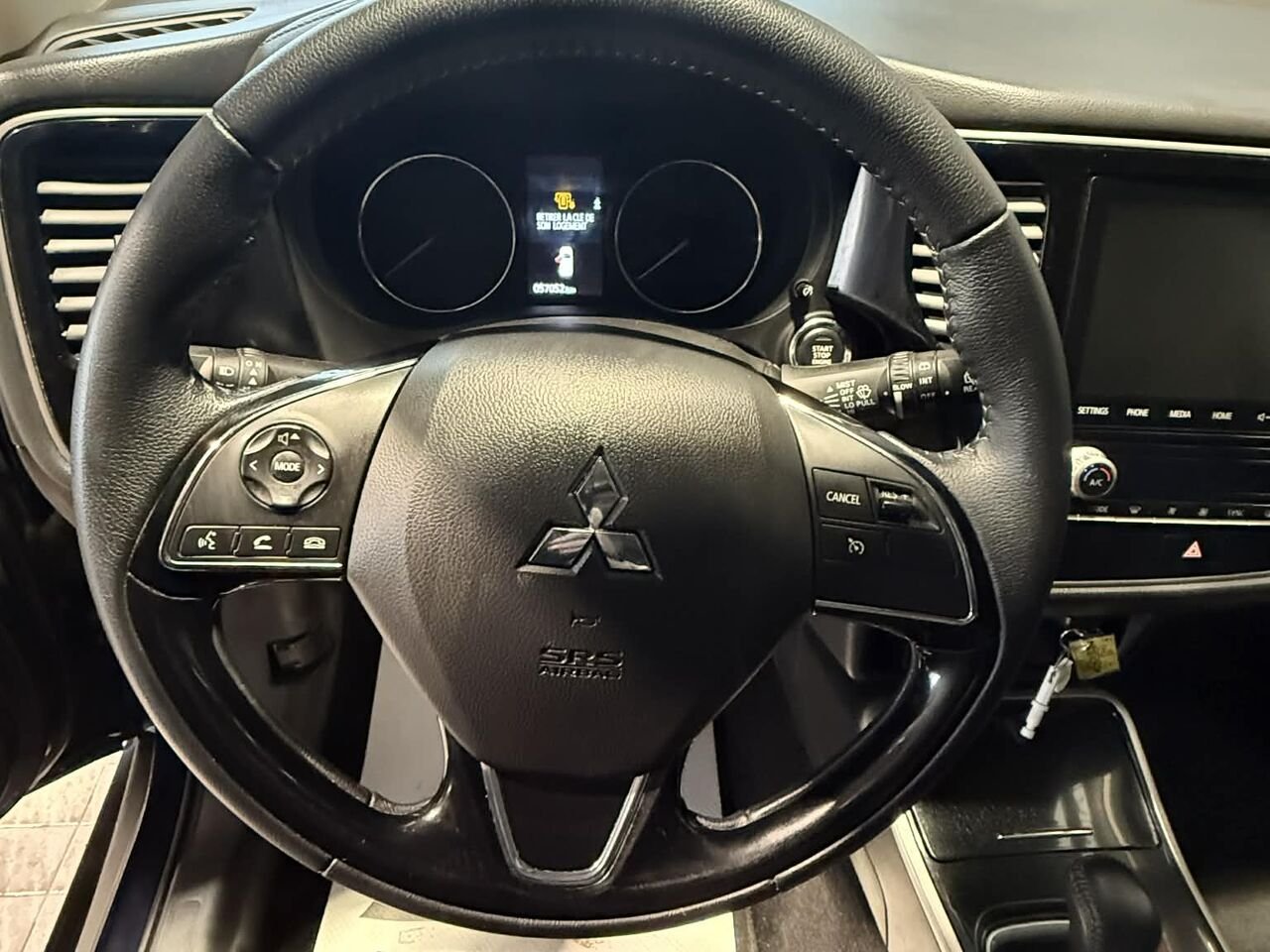 2020 Mitsubishi Outlander Blue Rouyn-Noranda - photo #14