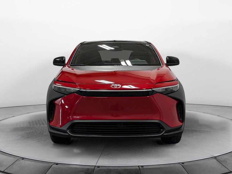 2024 Toyota BZ4X XLE AWD Toit Ouvrant Red