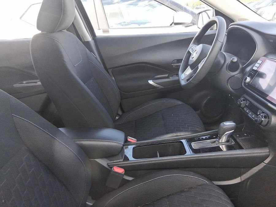 2021 Nissan Kicks SV TA SV TA Black