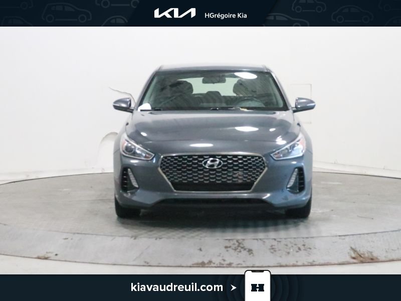 Hyundai Elantra Preferred 2019 Gris