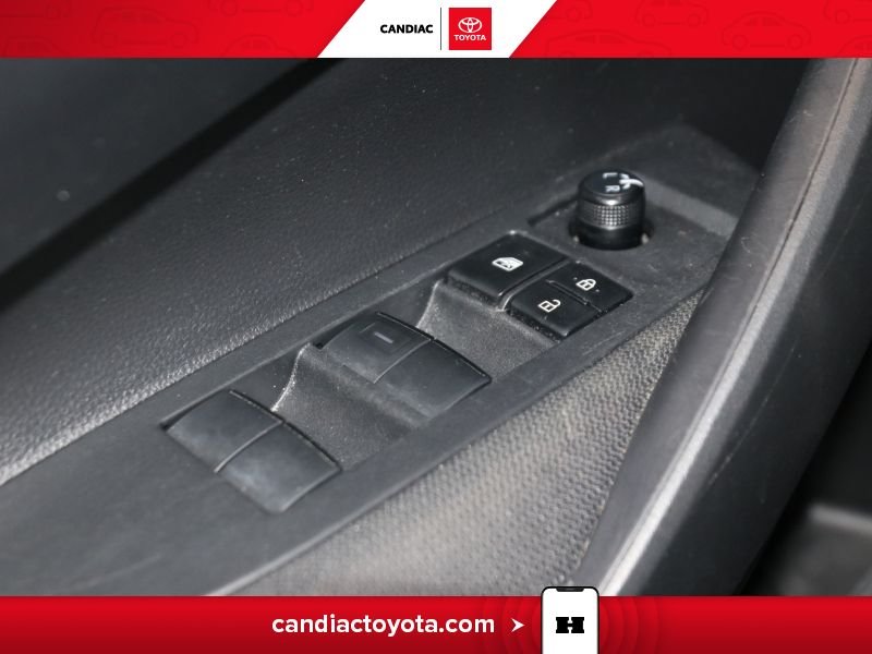 2025 Toyota Corolla Silver Saint-Eustache - photo #24