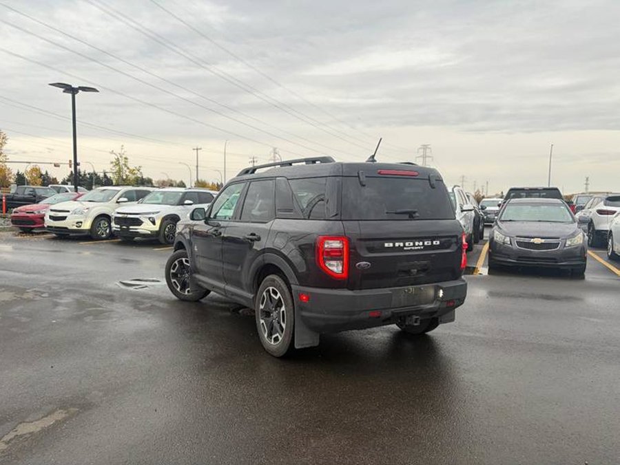 2023 Ford Bronco Sport Outer Banks 300A 1.5L EcoBoost | Power Sunroof Black