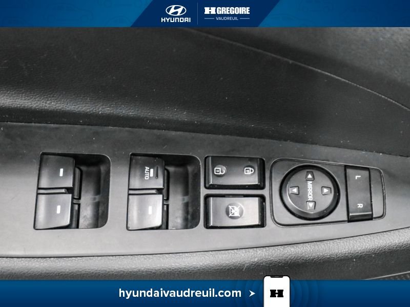 2017 Hyundai Tucson Blue Laval - photo #16