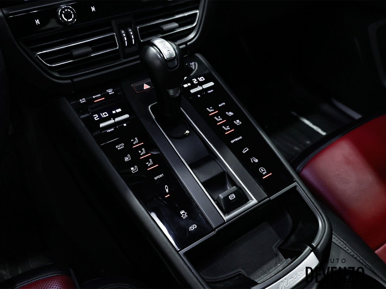 Porsche Macan 2023 Noir Saint-Eustache - photo #17