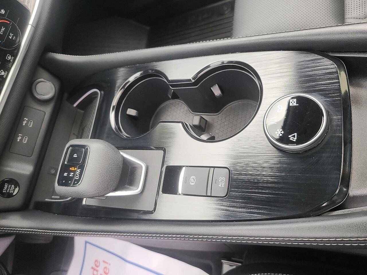2025 Nissan Rogue PLATINE Grey Québec - photo #18