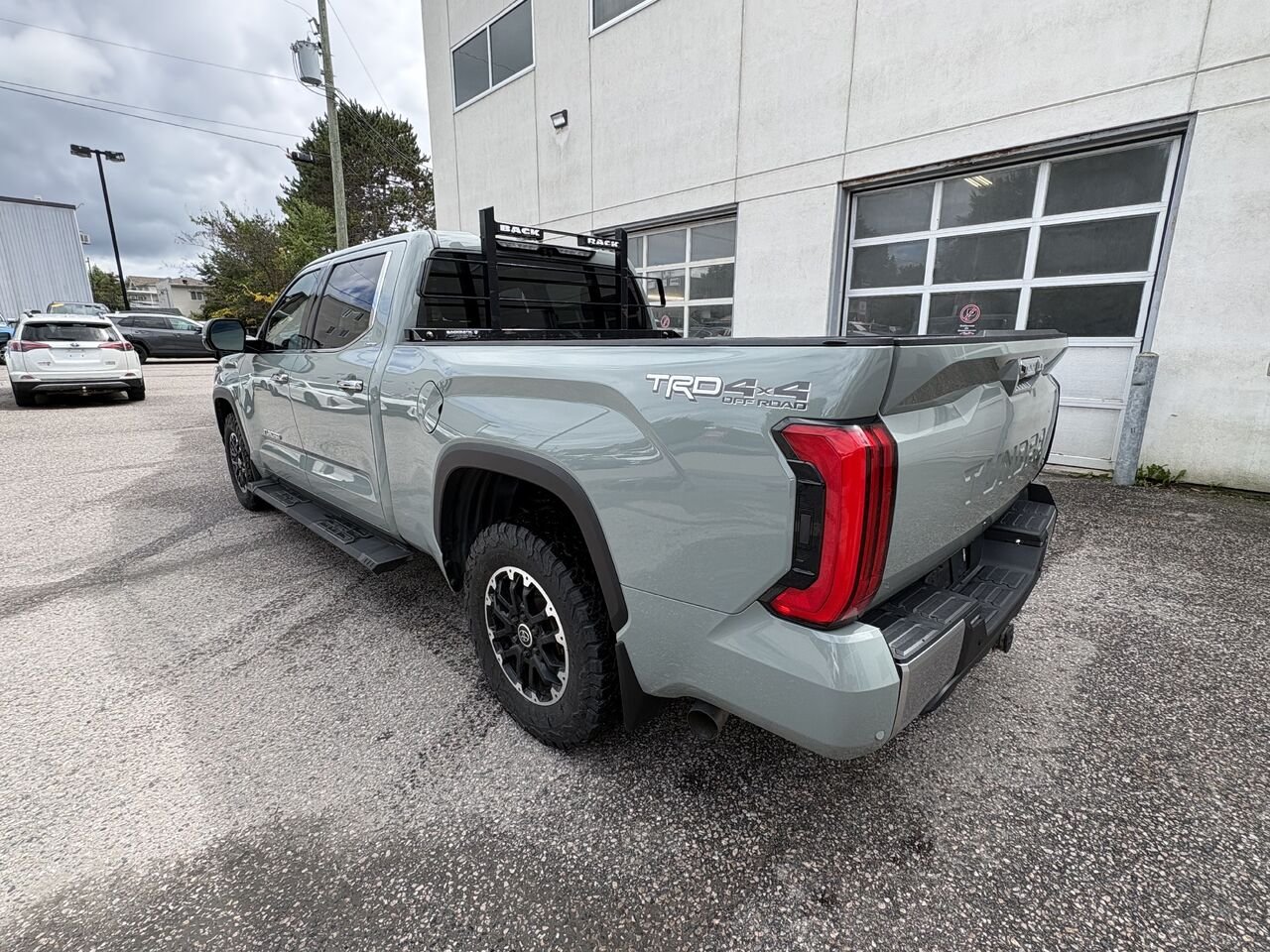 2023 Toyota TUNDRA LIMITED Green Mont-Laurier - photo #5