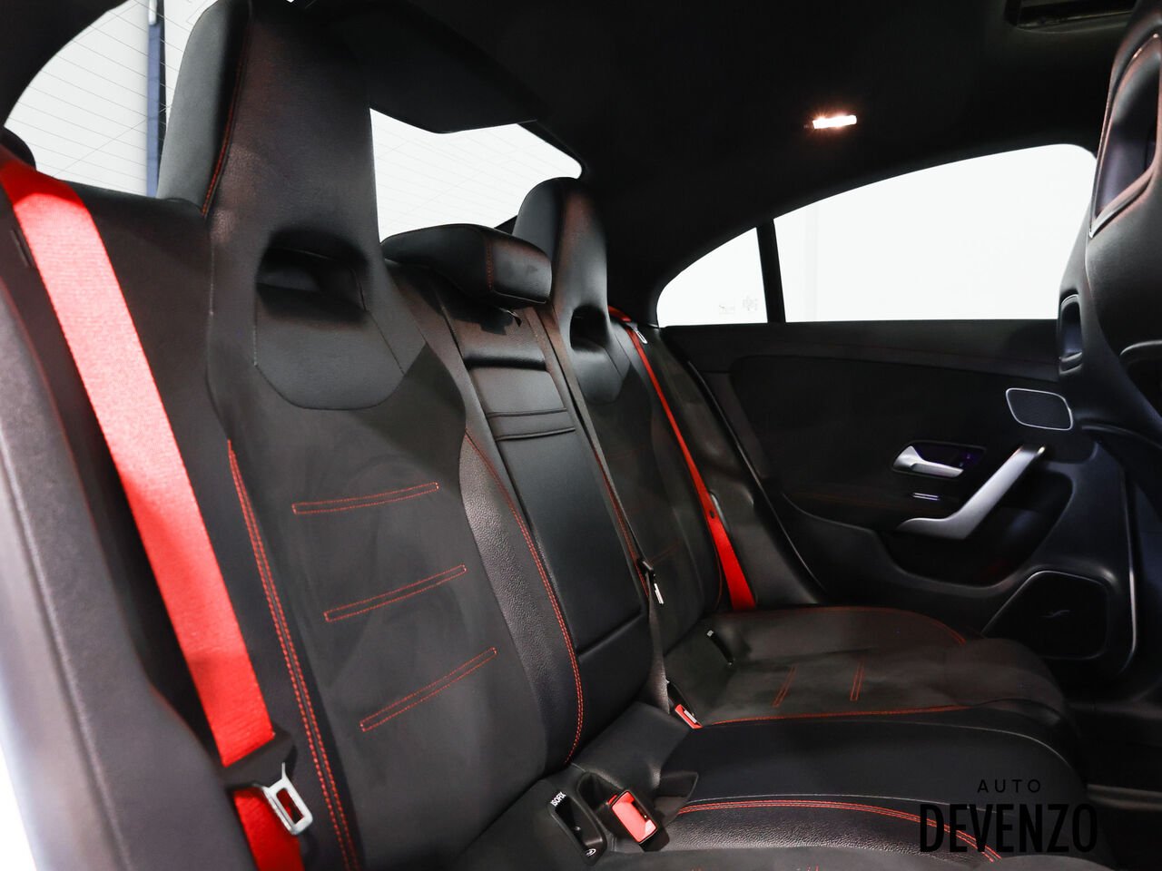 Mercedes-Benz CLA 2023 Blanc Saint-Eustache - photo #9