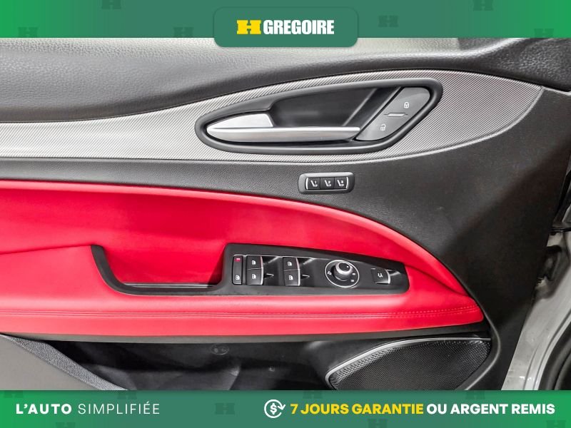 Alfa Romeo Stelvio 823103 | Ti Sport AWD AUTO A/C MAGS CUIR TOIT NAV CAM RECUL 2021 Argent Laval - photo #15