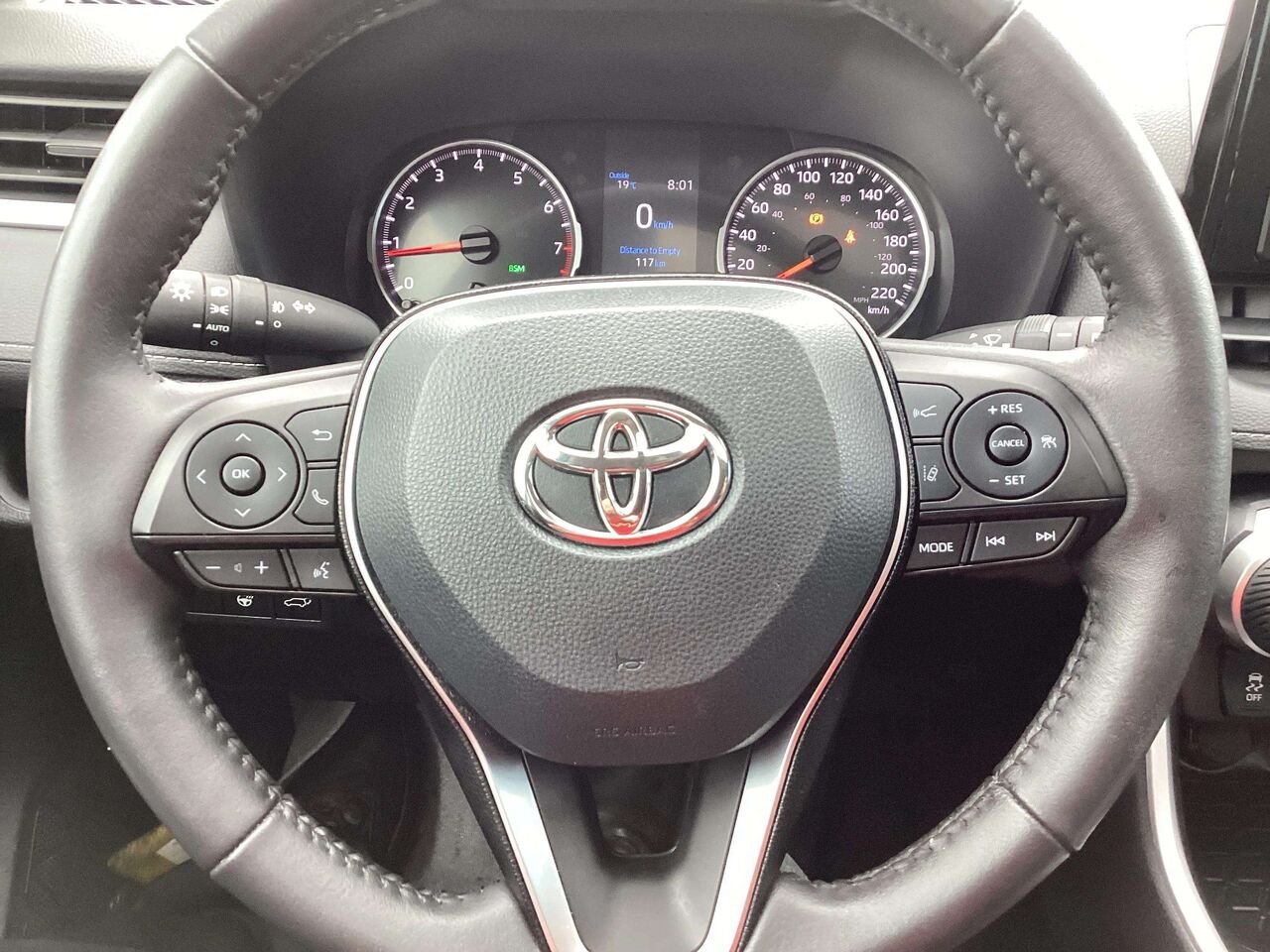 2020 Toyota RAV4 Grey Gatineau - photo #10