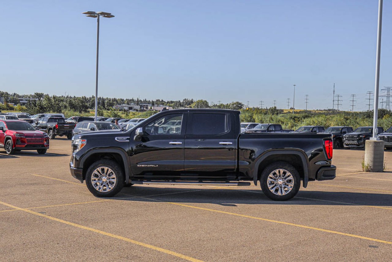 2021 GMC Sierra 1500 4WD Crew Cab 147 Denali Black Sherwood Park - photo #5