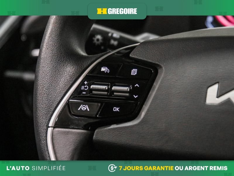 2025 Kia Niro Silver Saint-Eustache - photo #19