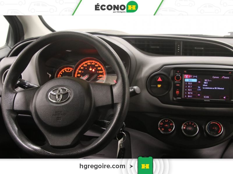 2016 Toyota Yaris Grey Laval - photo #13