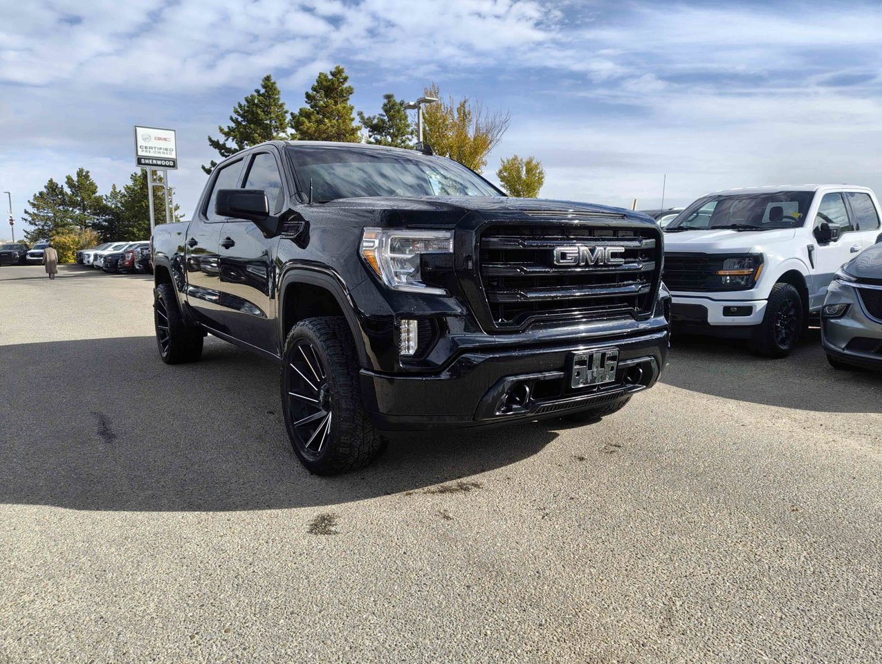 2020 GMC Sierra 1500 4WD Crew Cab 147 Elevation Black Sherwood Park - photo #2