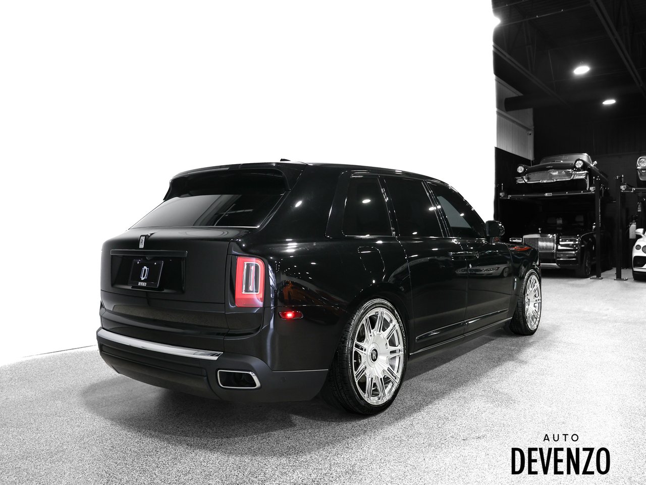Rolls-Royce Cullinan 2022 Noir Saint-Eustache - photo #2