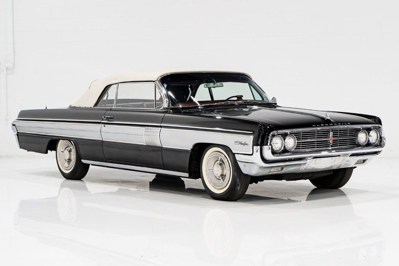 Oldsmobile Starfire Factory A/C. Single repaint and extensive ownership history **PRICE IN USD** 1962 Noir Montréal - photo #30