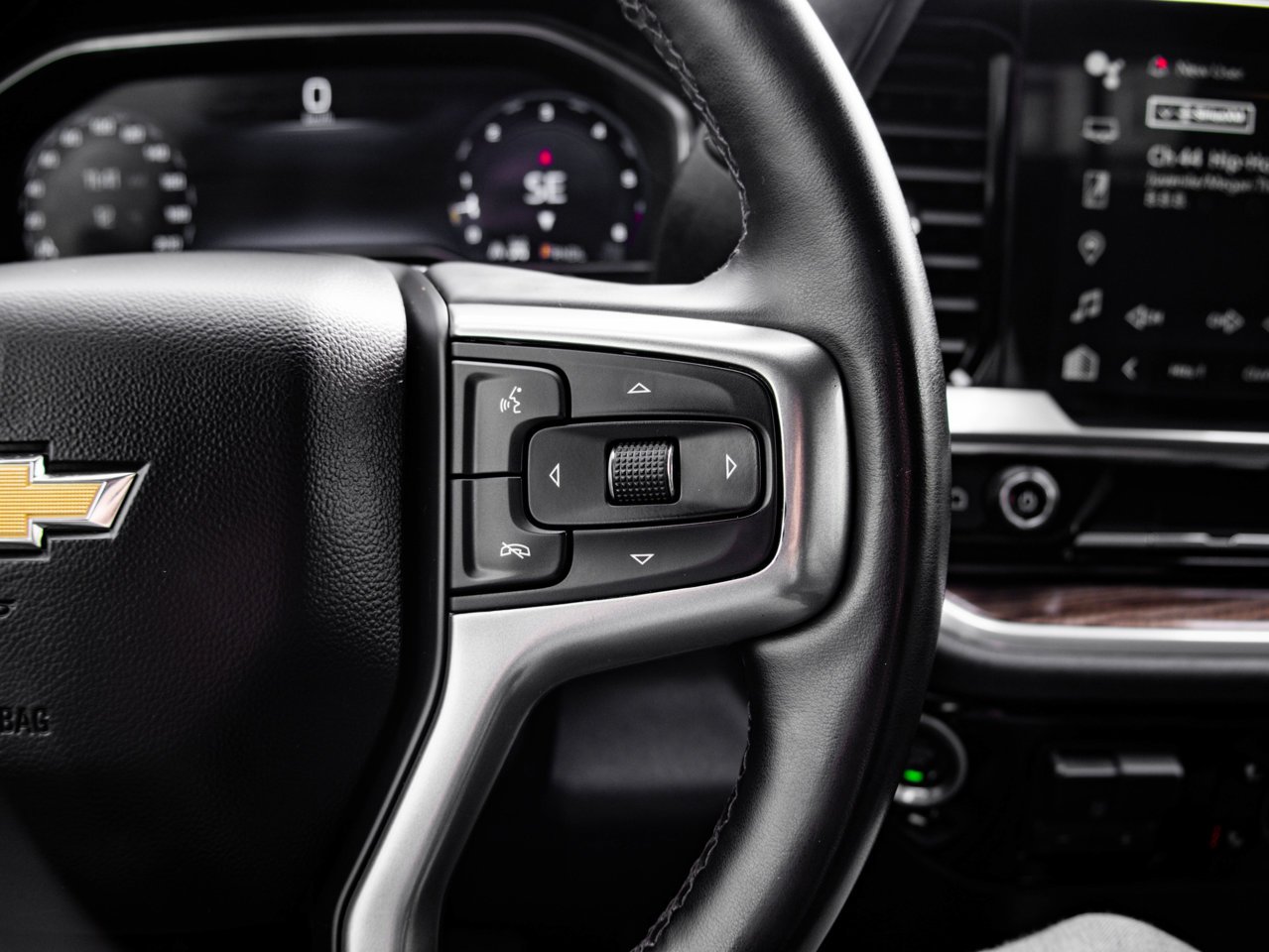 2024 Chevrolet Silverado 2500HD 4WD Crew Cab 159 LT Black Sherwood Park - photo #20