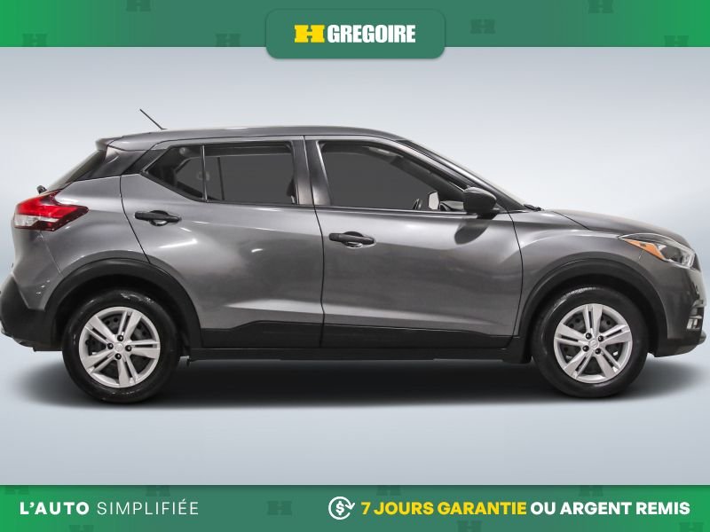 2020 Nissan Kicks Grey Blainville - photo #10