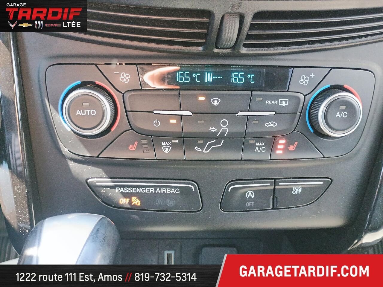 2018 Ford Escape Blue Mont-Laurier - photo #17