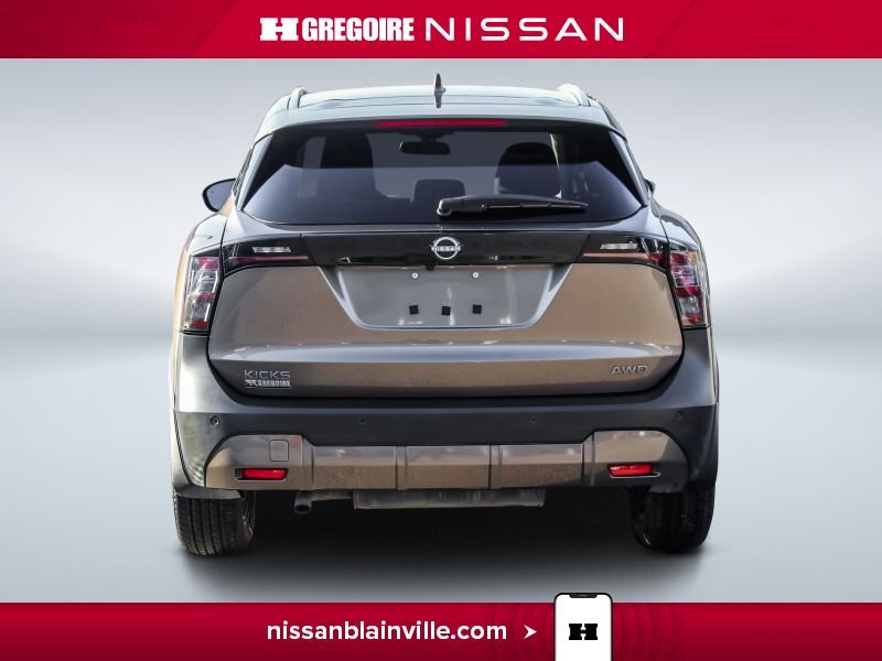 2025 Nissan Kicks Bronze Laval - photo #7