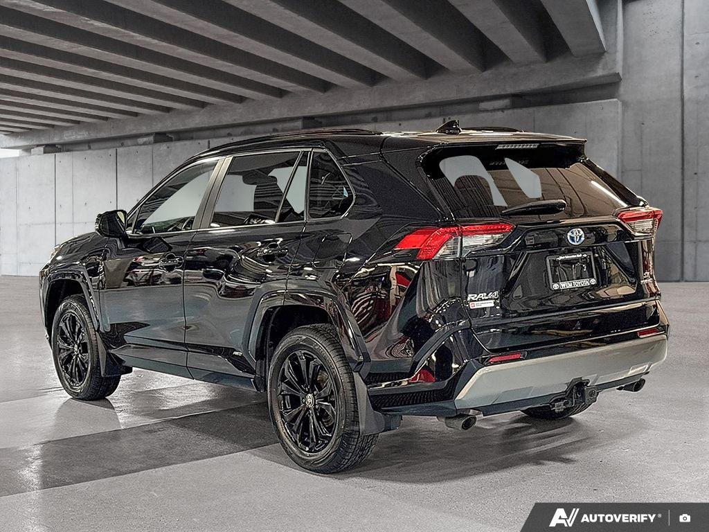 2022 Toyota RAV4 2602099A | Hybrid SE, well maintained, local trade Black Edmonton - photo #3