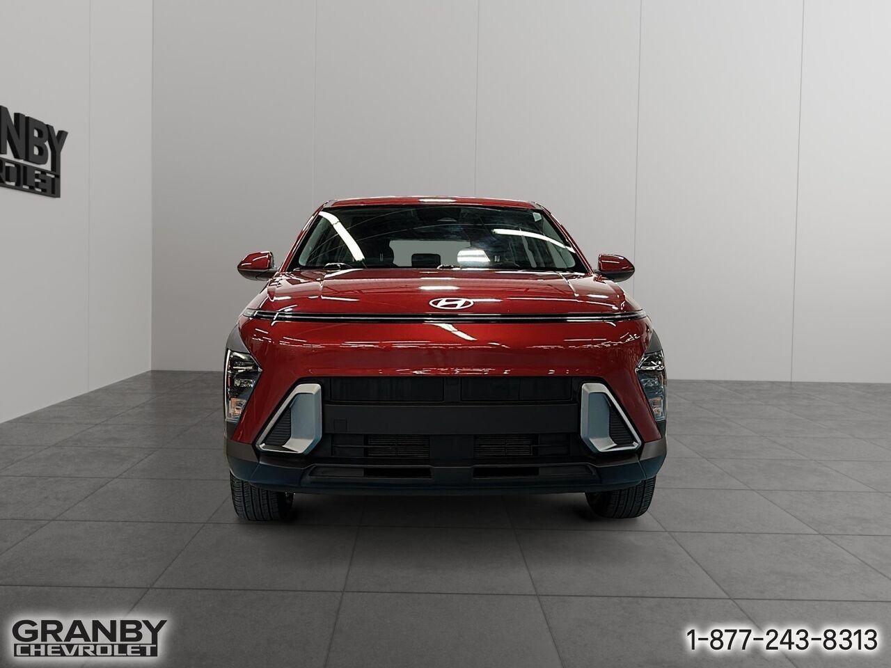 Hyundai Kona 2.0L Essential TI | 27-0028A 2024 Rouge Granby - photo #1