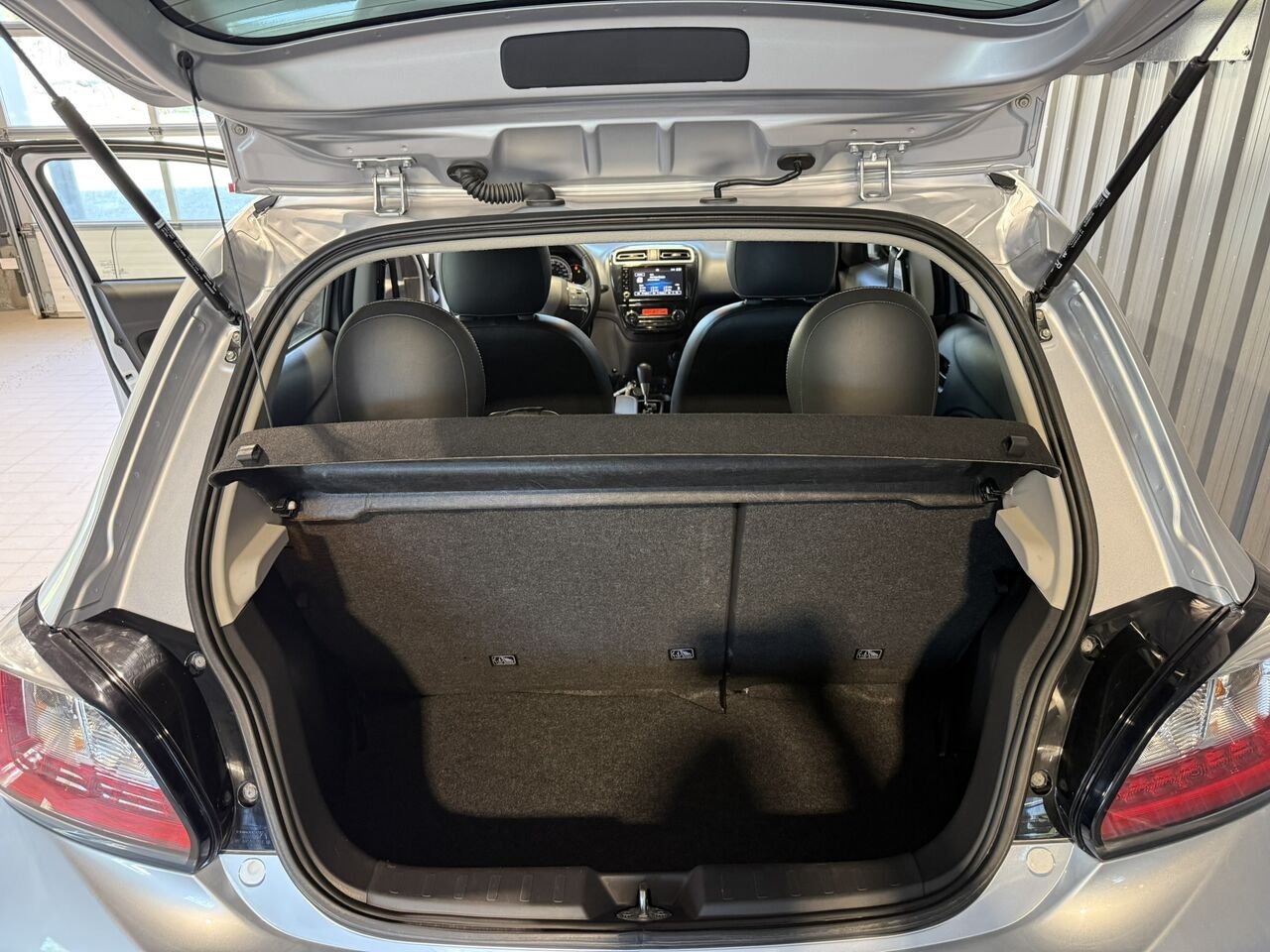 2024 Mitsubishi Mirage Silver Rouyn-Noranda - photo #14
