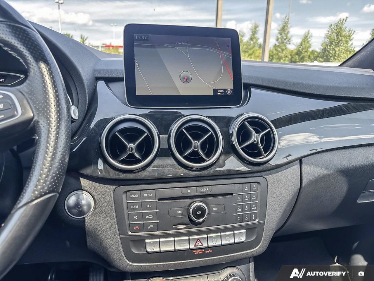 Mercedes-Benz B-Class WDDMH4GB5JJ447885 2018 Blanc Mirabel - photo #20