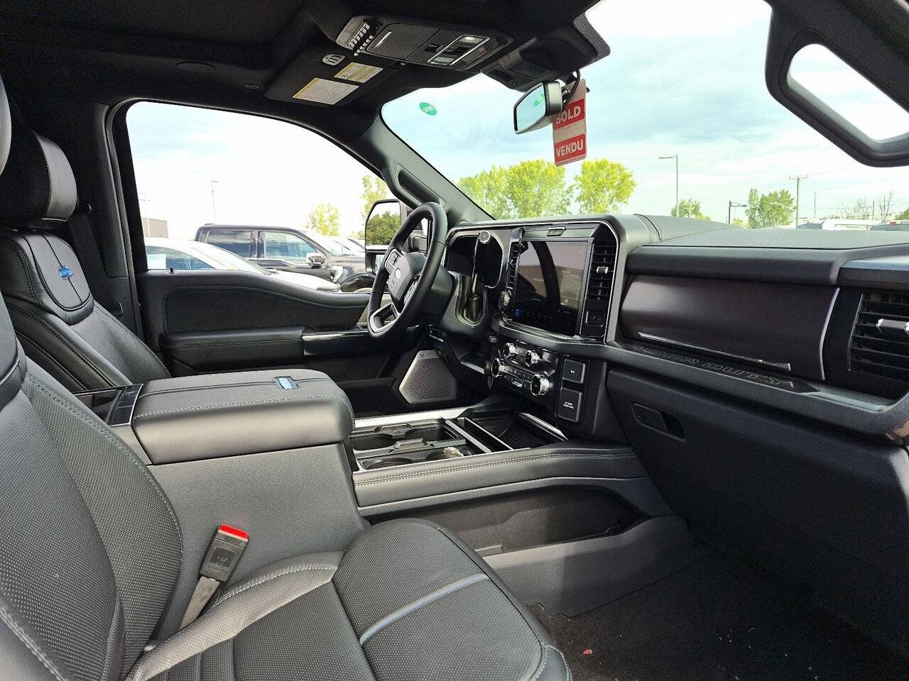 2027 Ford Super Duty F-250 SRW Agate Black Metallic Saint-Jérôme - photo #5