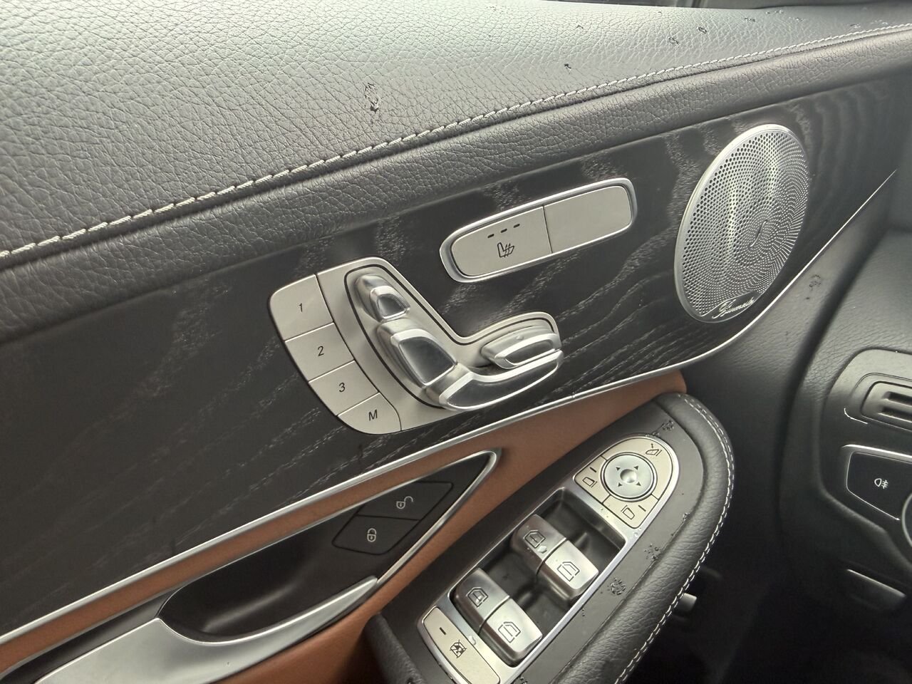2020 Mercedes-Benz GLC GLC 43 AMG 4MATIC White Laval - photo #22