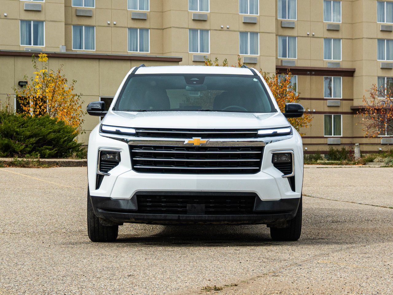 2026 Chevrolet Traverse AWD 4dr LT White Sherwood Park - photo #2