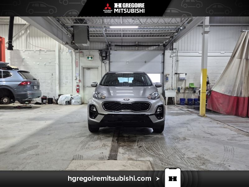 2020 Kia Sportage Grey Blainville - photo #1