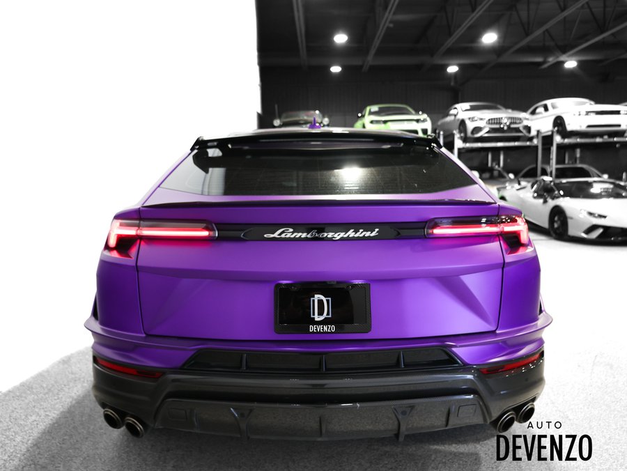 2024 Lamborghini Urus 2024 Purple