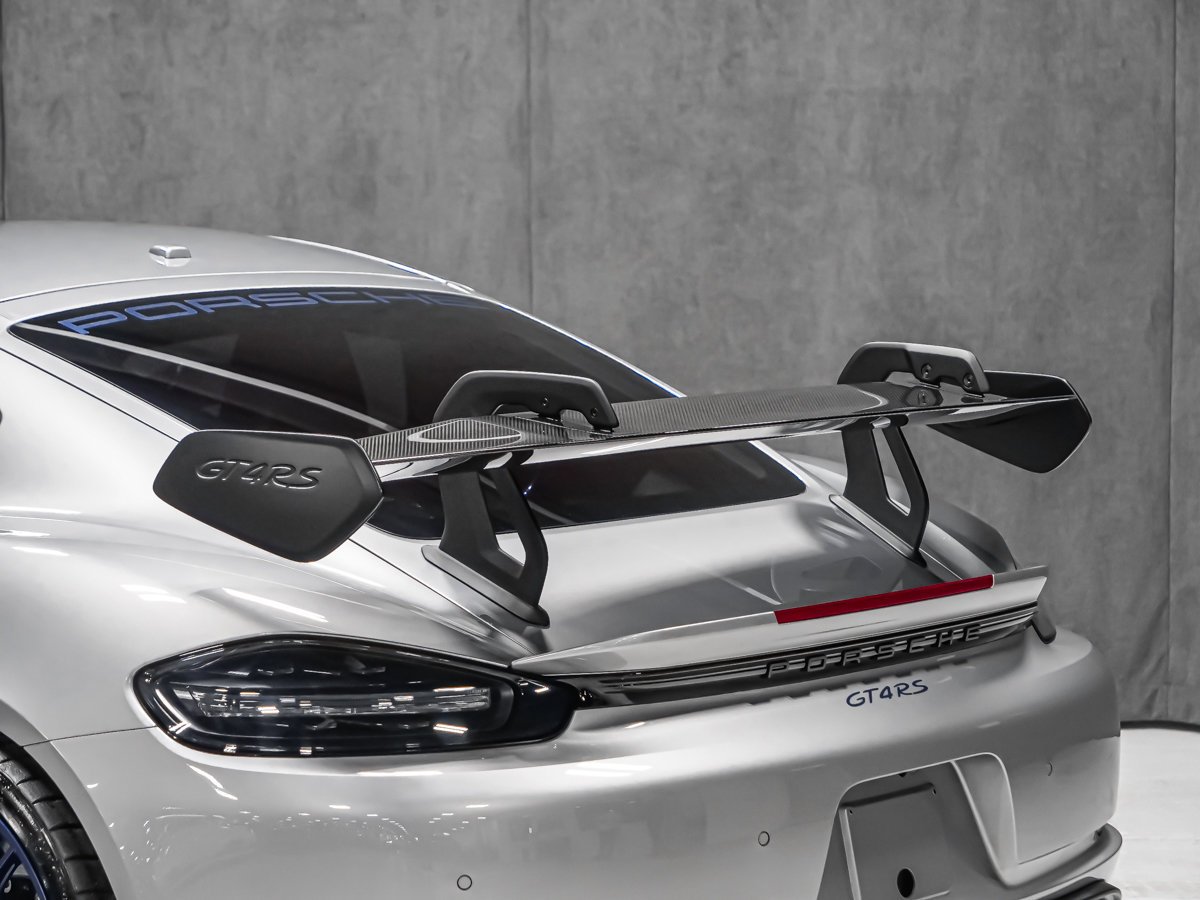 Porsche 718 Cayman GT4 RS PDK CARBONE JANTES BLEUES SPORT CHRONO 2025 Argent Montréal - photo #7