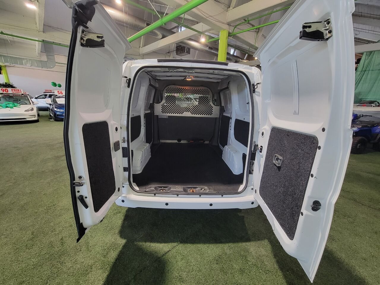 2021 Nissan NV200 Cargo compact White  - photo #11