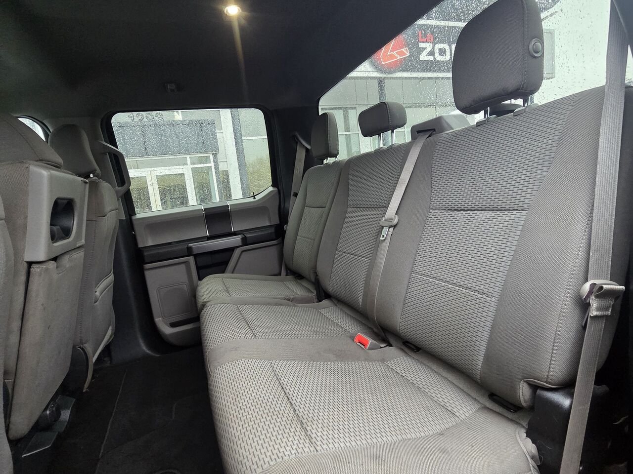 Ford F-150 XLT V8 2019 Noir Granby - photo #12