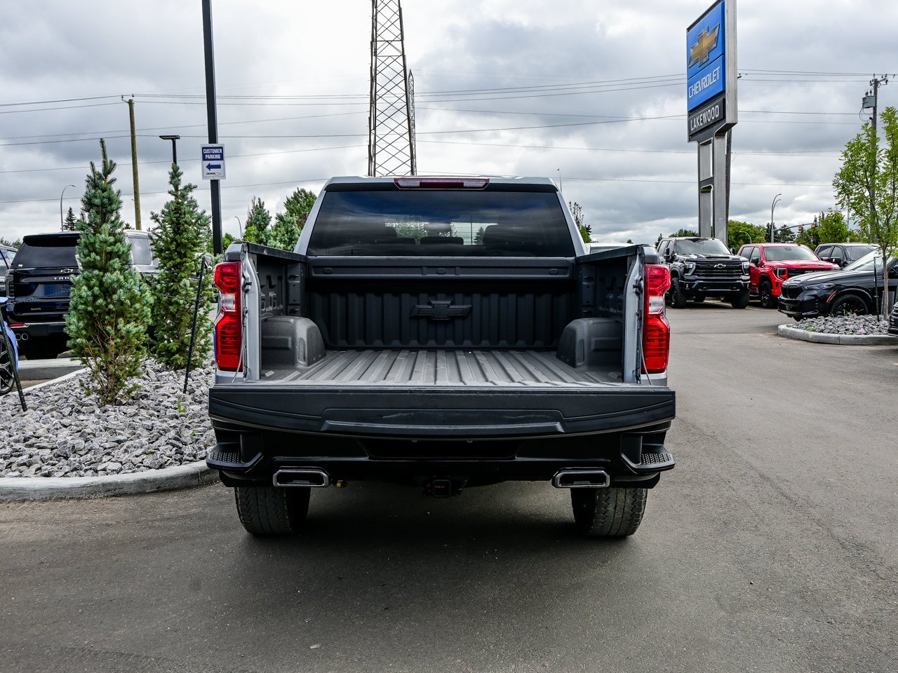 2024 Chevrolet Silverado 1500 4WD Crew Cab 147 Custom Trail Boss Grey Sherwood Park - photo #13