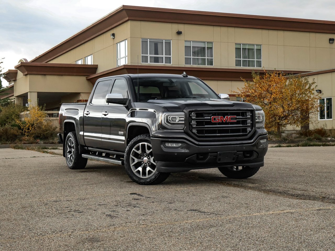 2016 GMC Sierra 1500 4WD Crew Cab 143.5 SLT Black Sherwood Park - photo #1