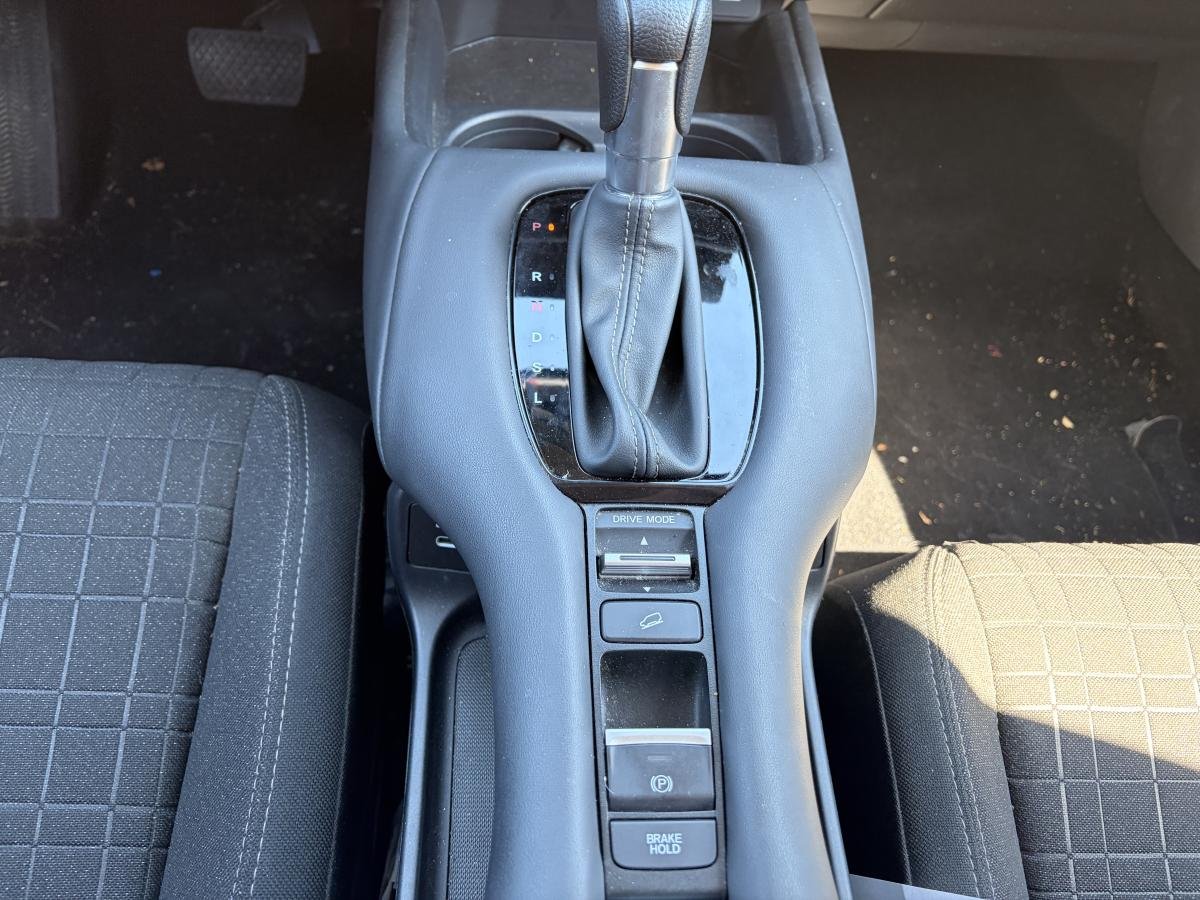 2025 Honda HR-V White  - photo #12