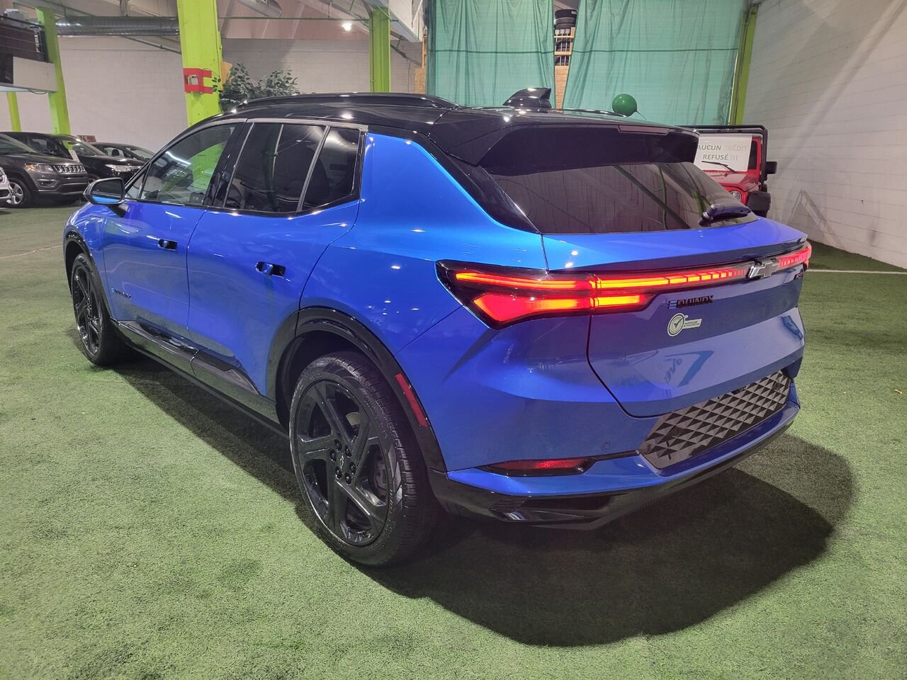 Chevrolet Equinox EV 2025 Bleu Longueuil, - photo #3
