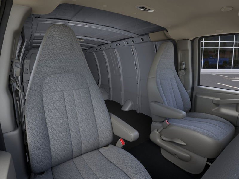 CHEVROLET Fourgonnette Express utilitaire 2025 Blanc sommet Saint-Eustache - photo #5