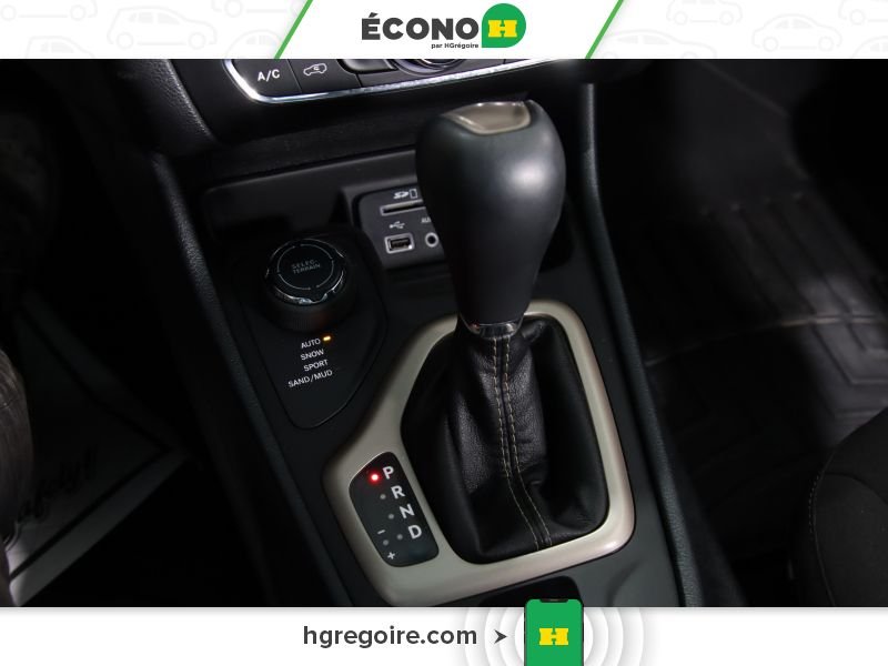 2017 Jeep Cherokee Black Laval - photo #11