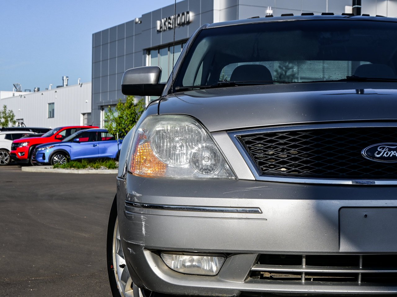 2006 Ford Five Hundred 4dr Sdn SEL AWD Grey Sherwood Park - photo #4
