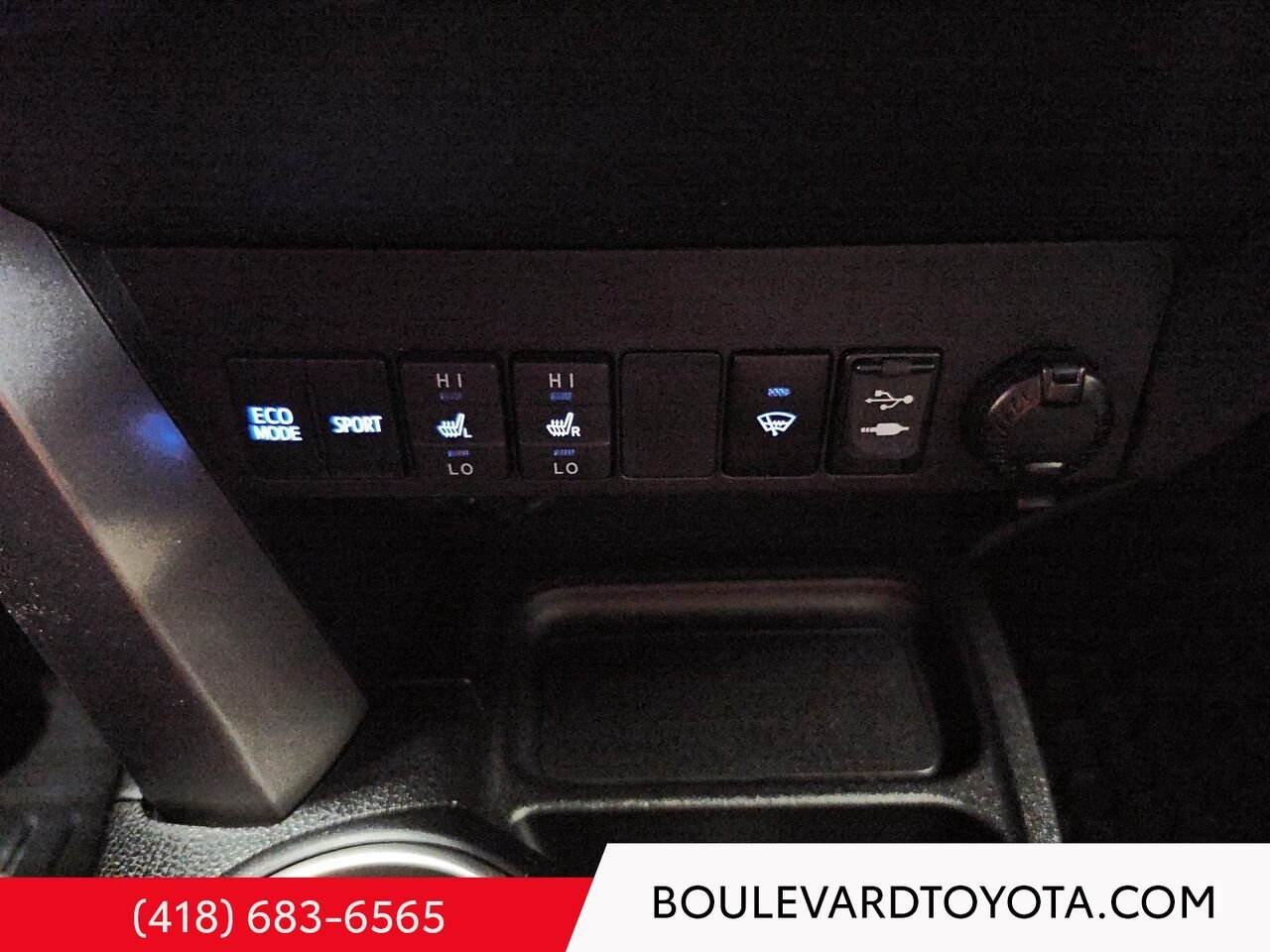 2016 Toyota RAV4 100287A-010 | XLE, AWD Silver Québec - photo #15