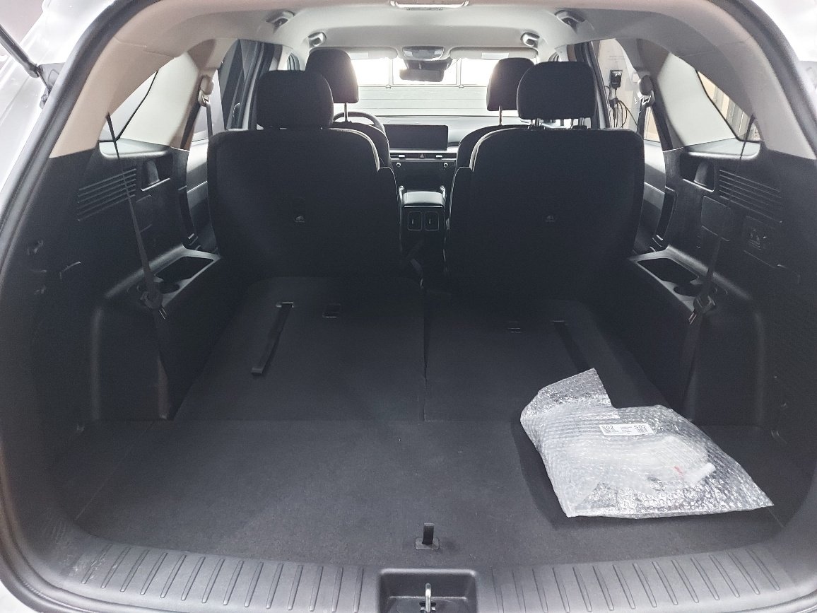 2026 KIA Sorento Plug-In Hybrid Snow White Pearl Blainville - photo #12