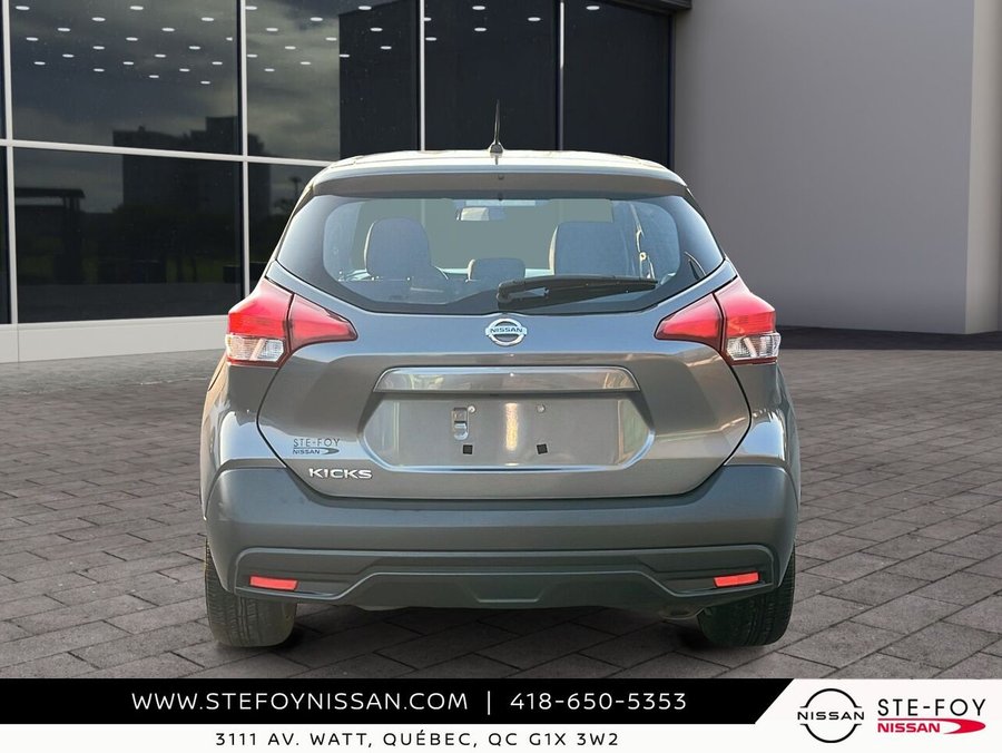 Nissan Kicks S S TA 2018 Gris