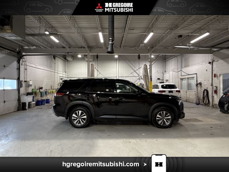 2024 Nissan Pathfinder Black Saint-Eustache - photo #10