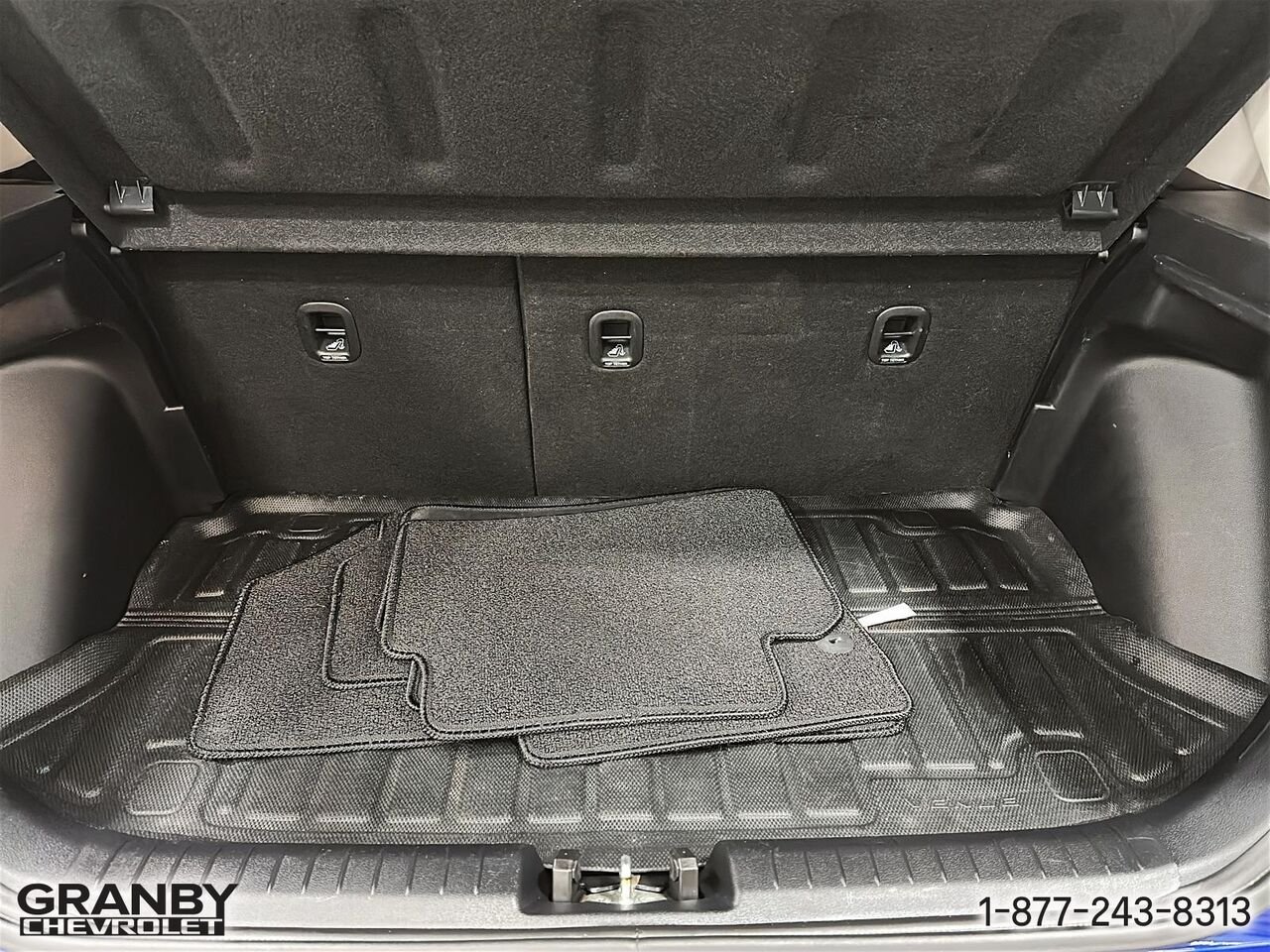 2024 Hyundai Venue Preferred | 27-0249A Blue Granby - photo #8