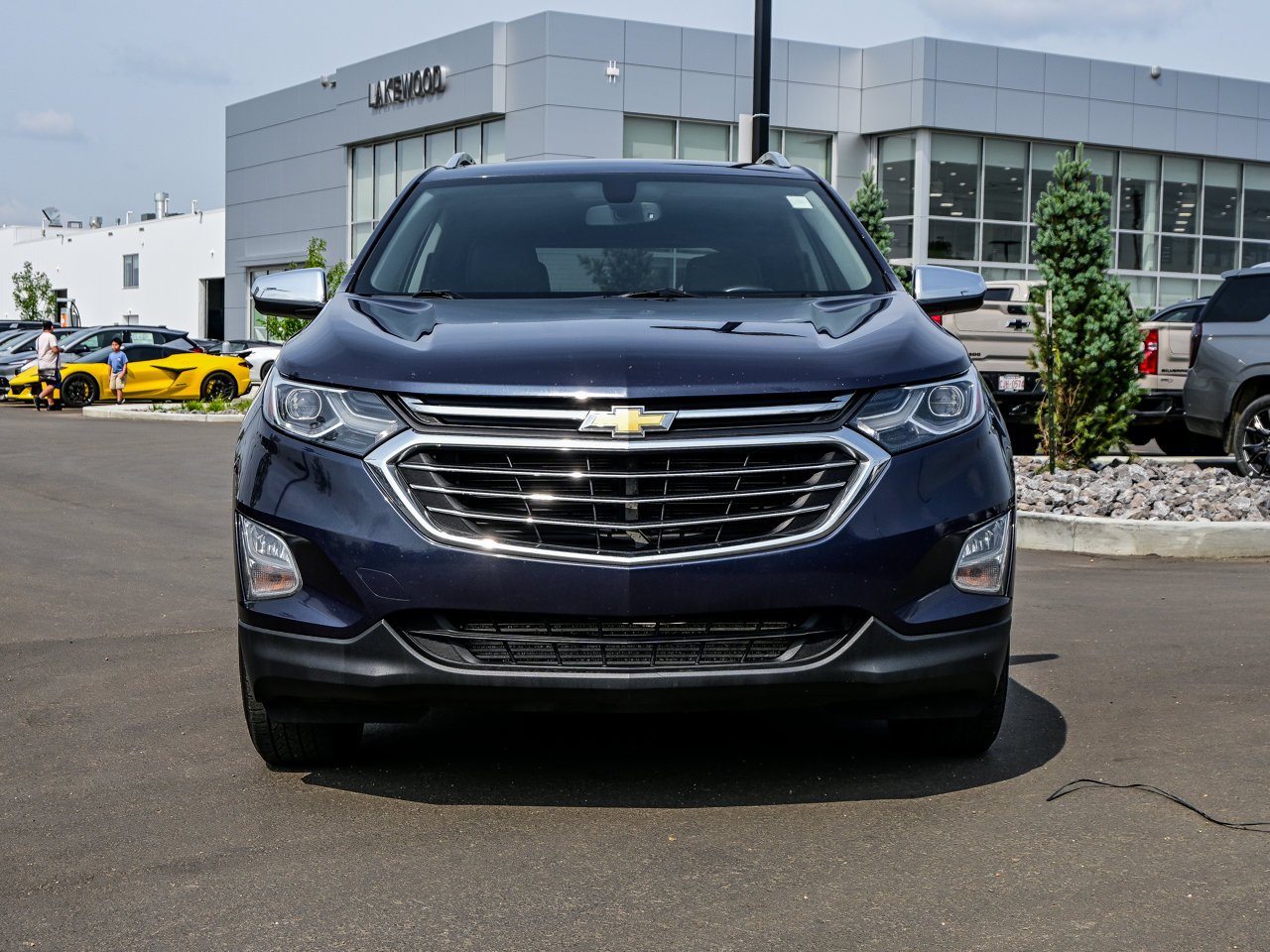 2018 Chevrolet Equinox AWD 4dr Premier w/3LZ Blue Sherwood Park - photo #2