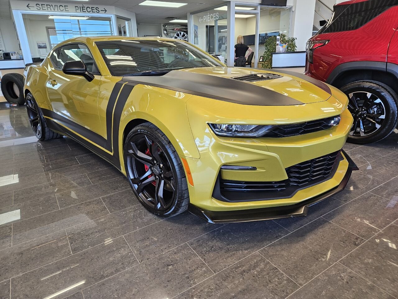 2024 Chevrolet Camaro Coupé 2 portes 1SS Yellow Thetford Mines - photo #0